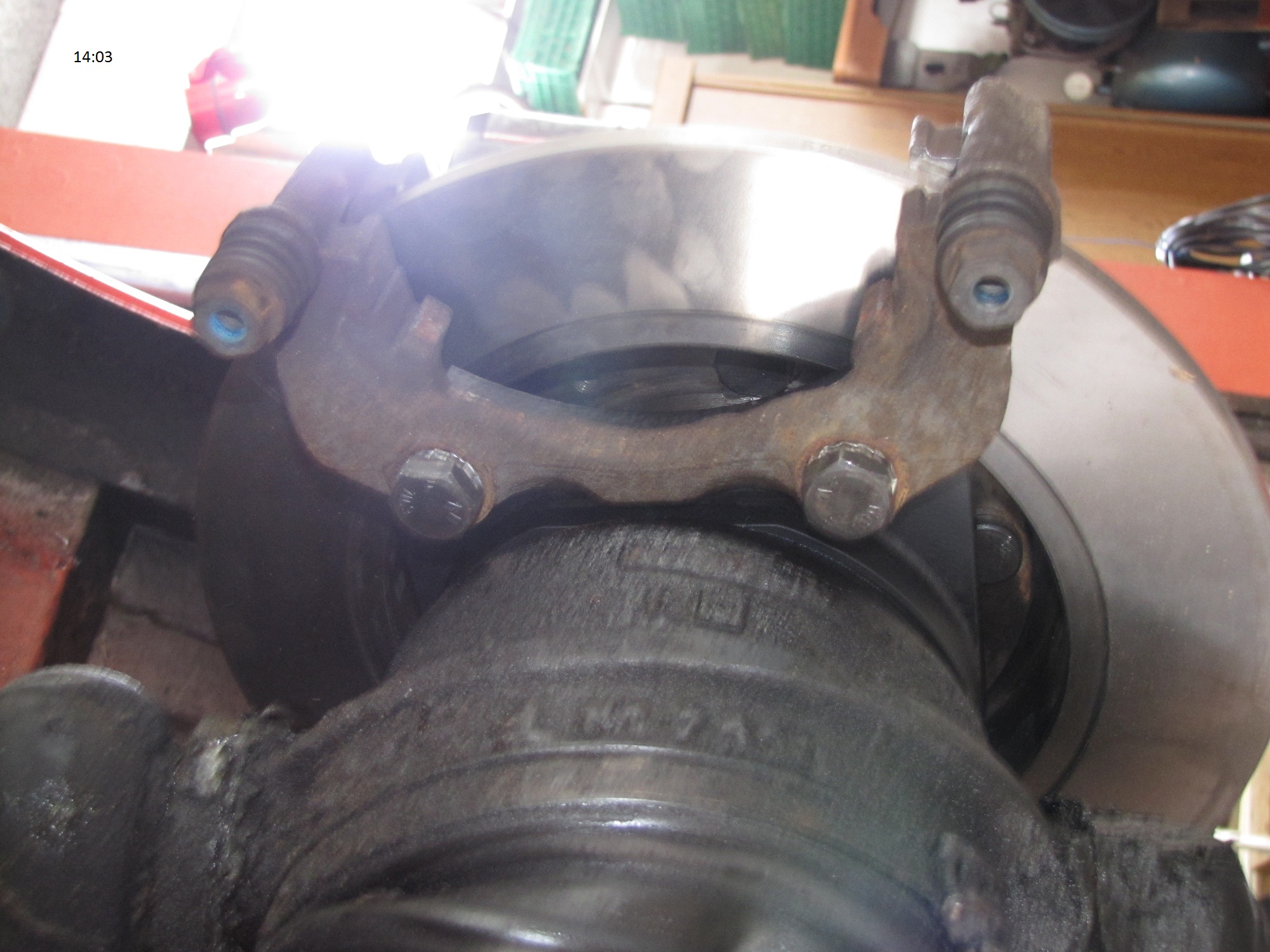Der Sattelträger von hinten