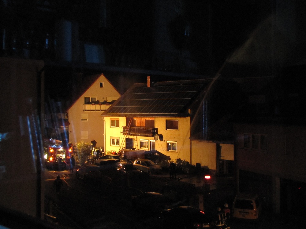 Die Feuerwehr bei nächtlicher Übung